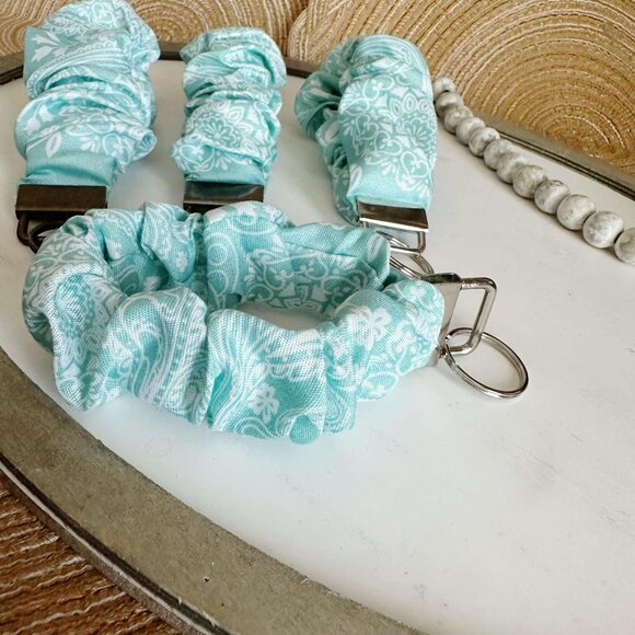 Blue Paisley Scrunchie Keychain Wristlet - Picture 3 of 3